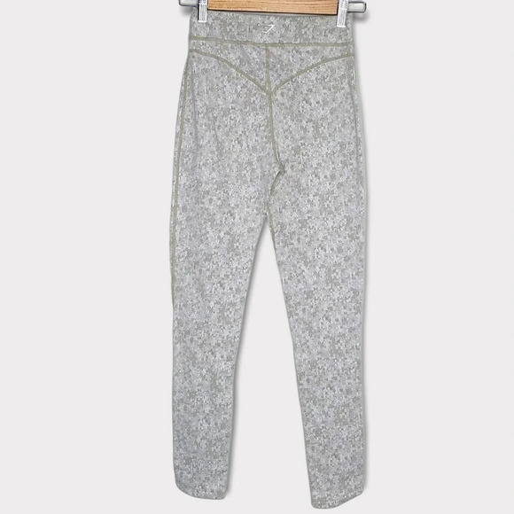 Gymshark Washed Khaki Marl High Rise Fleur Texture Leggings Size Small - Picture 8 of 10